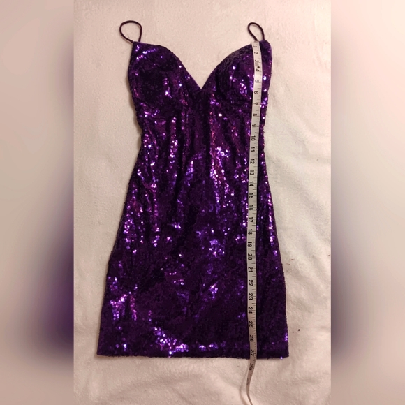 NEW Never Worn Sequin Lace-Back Dress - Picture 3 of 4